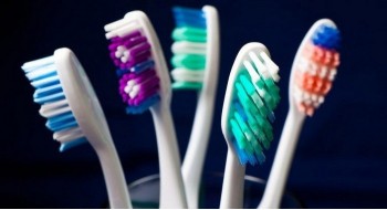 Как выбрать зубную щетку?