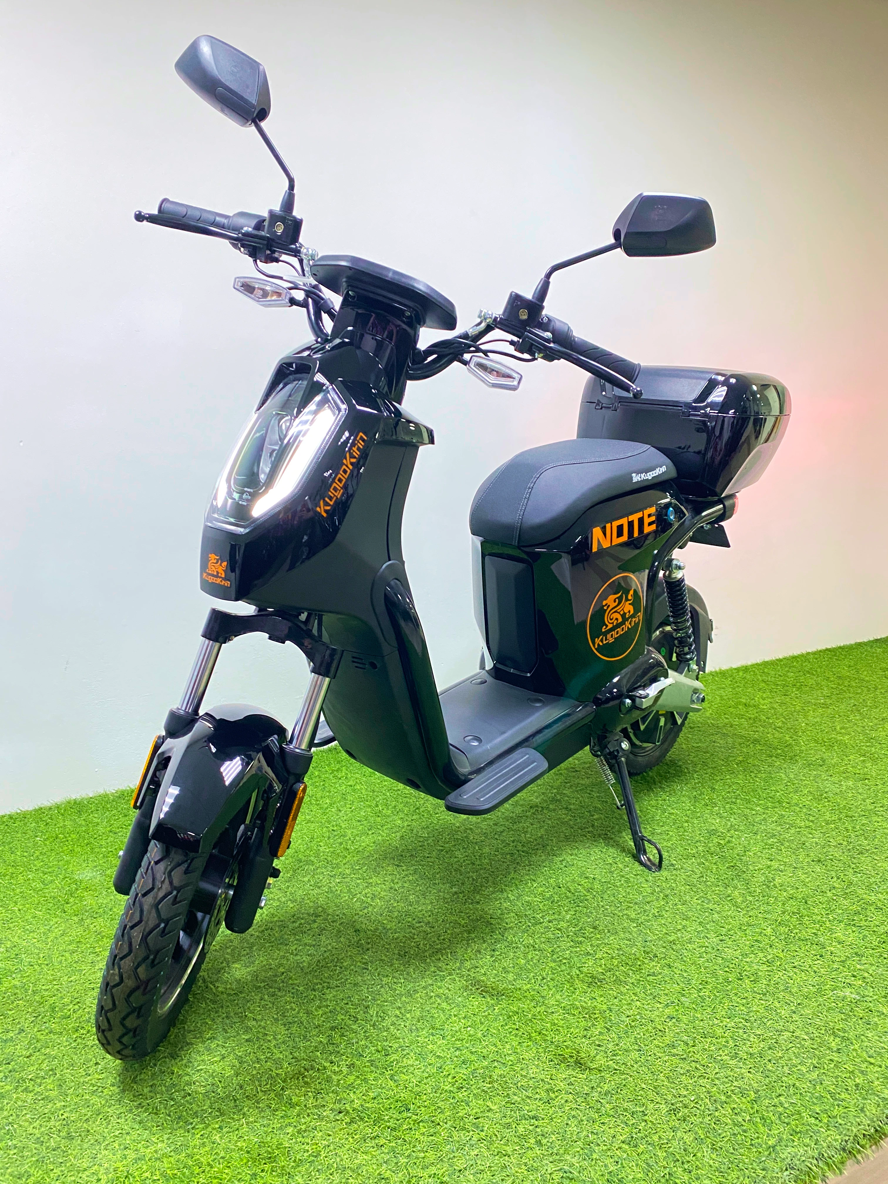 Электроскутер KUGOO Note, общий вид
