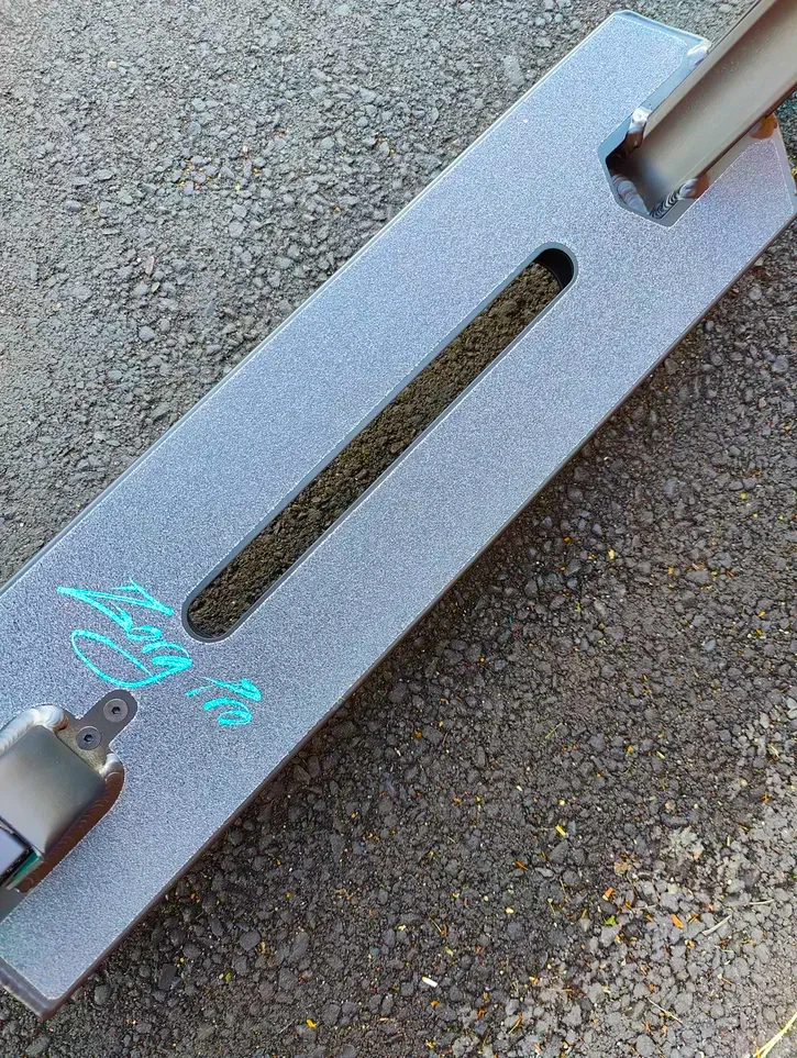 Дека трюкового самоката