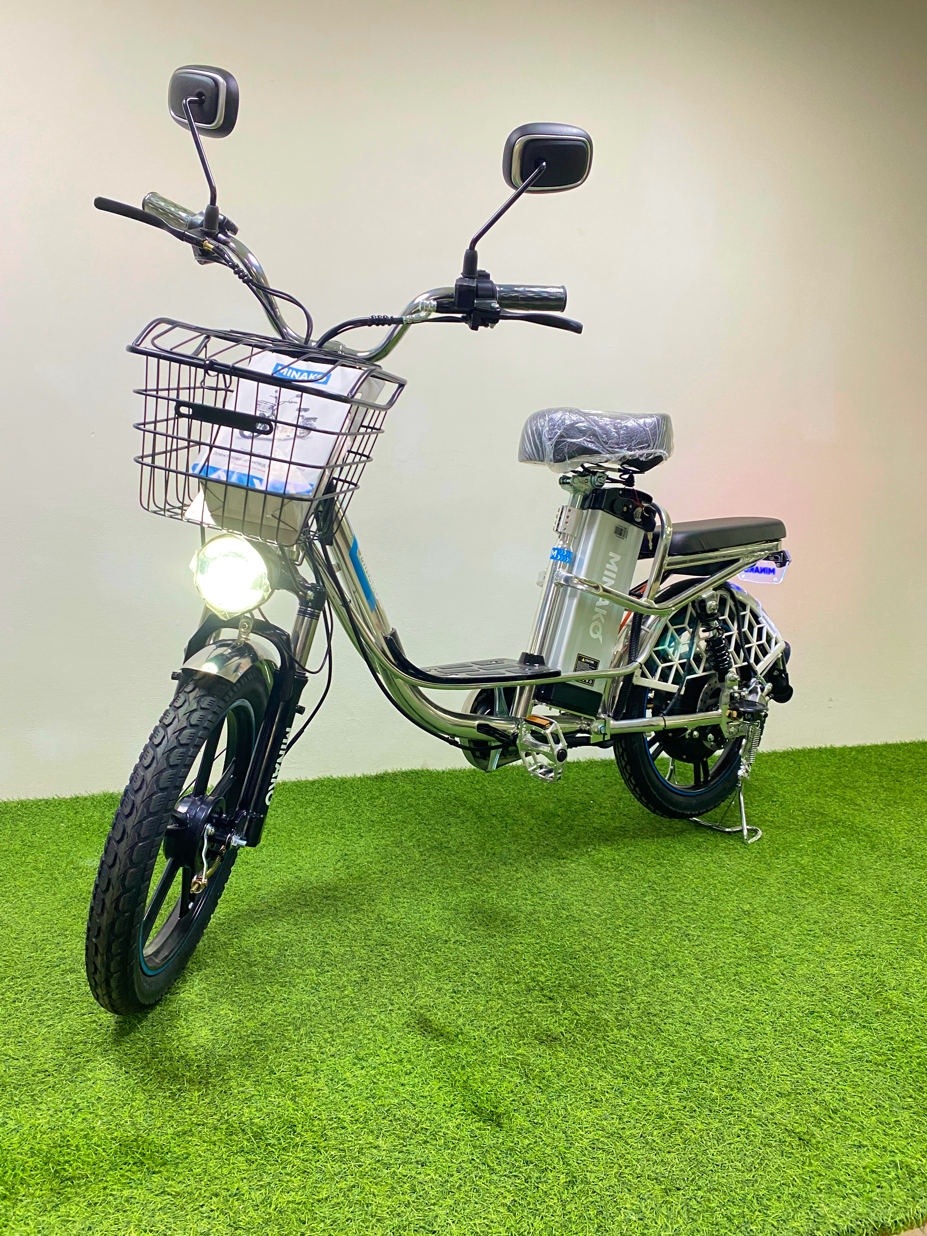 Электровелосипед Minako V8 Pro 500W 60V12Ah, общий вид