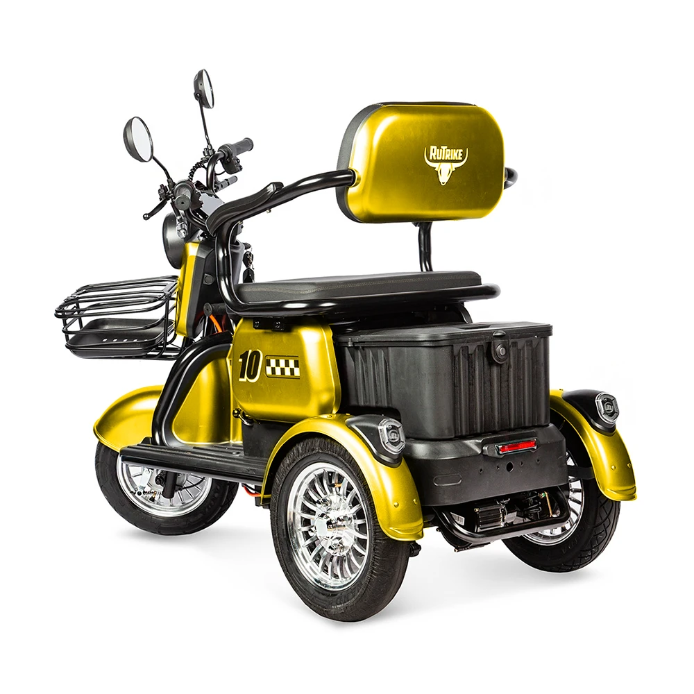 Электротрицикл Rutrike Бумеранг, вид сзади