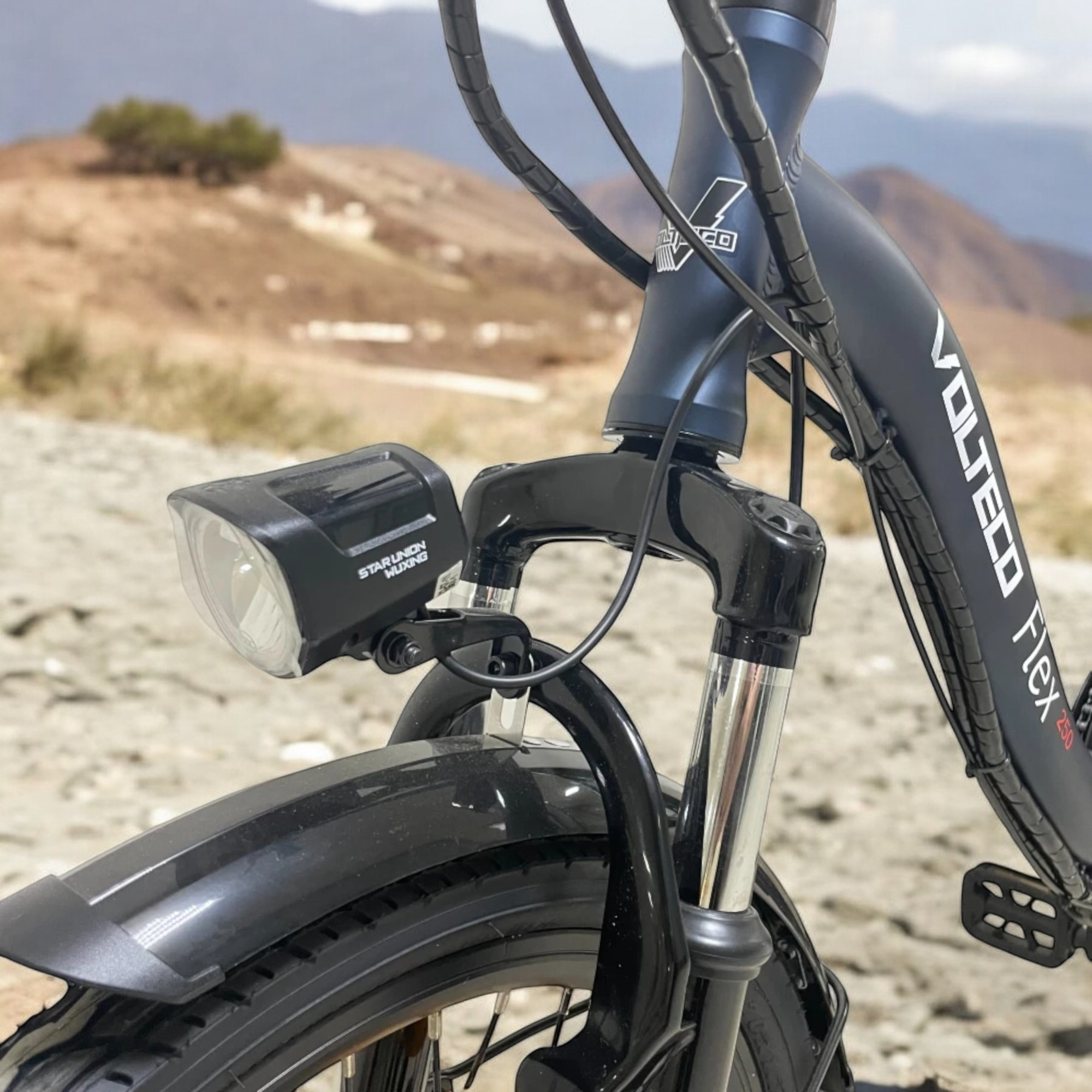 Амортизационная вилка электровелосипеда, общий вид